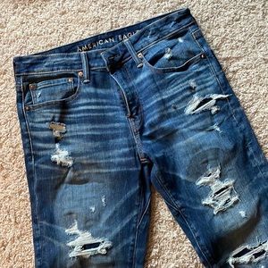 AEO distressed jeans/Move-Free Athletic Airflex